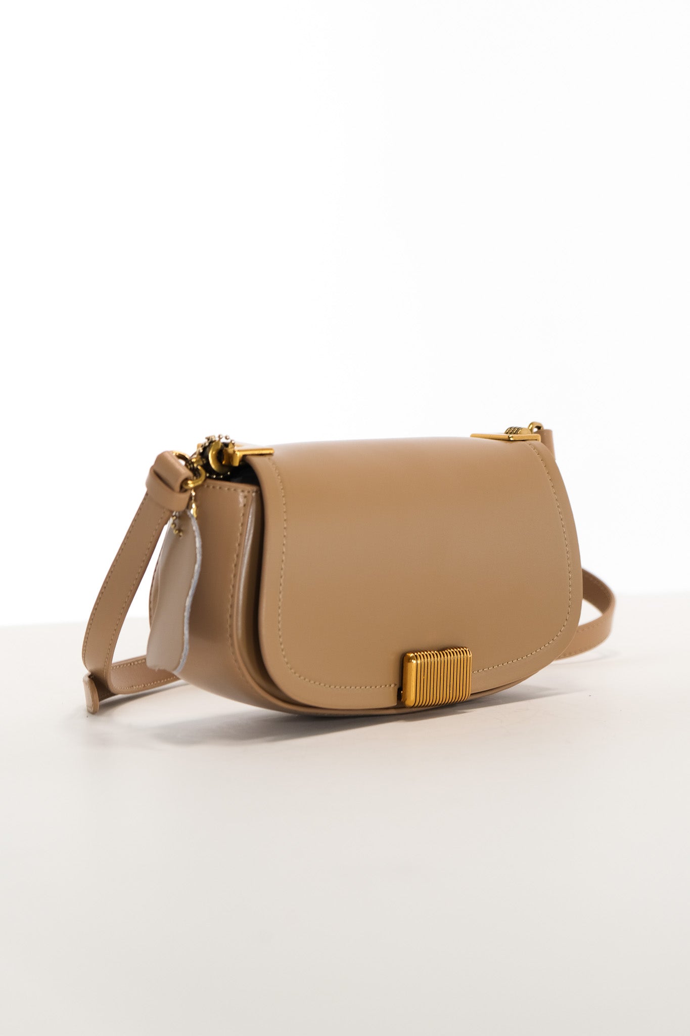 S026 / Saddle Baguette Bag