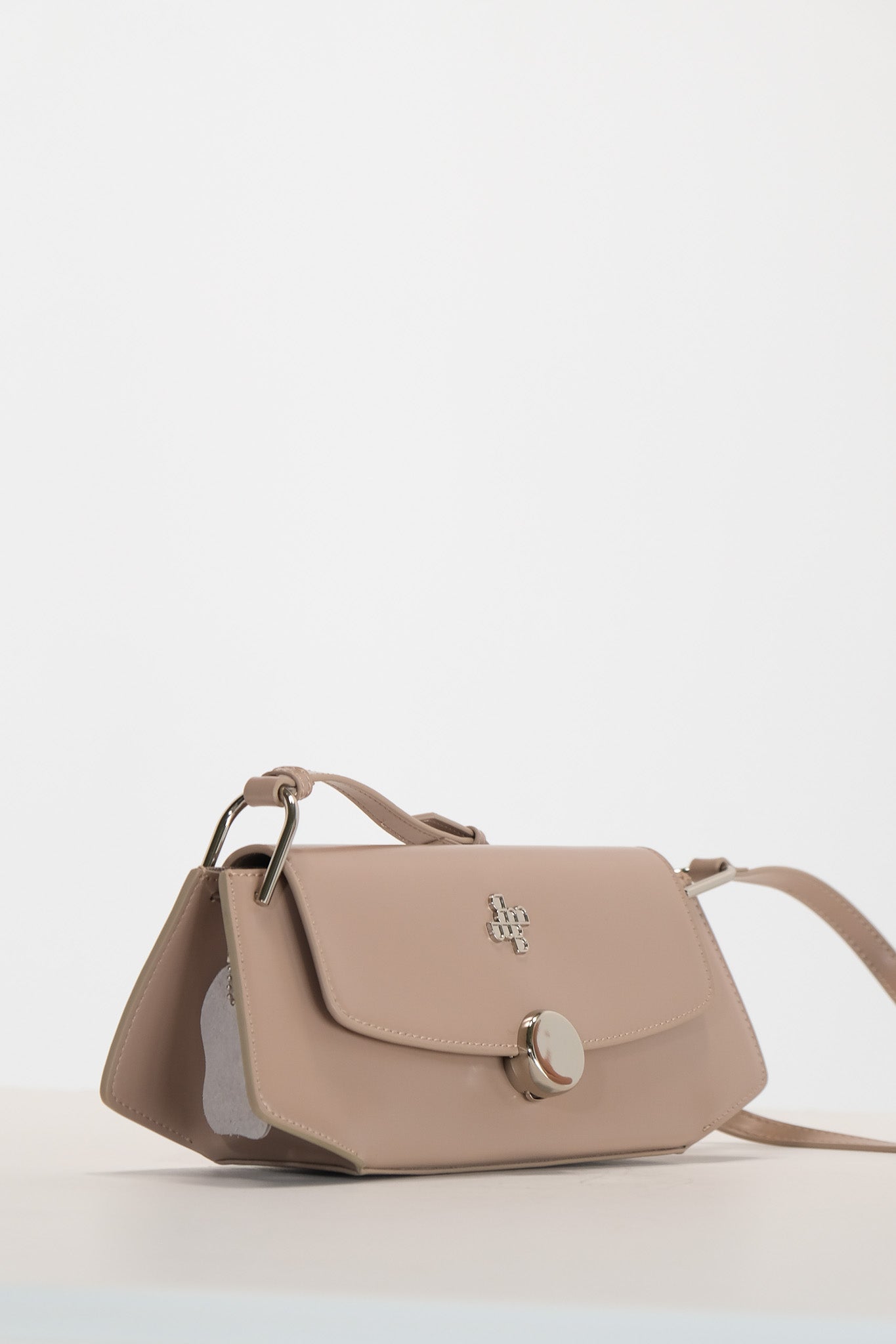 M068 / Hexagon Baguette