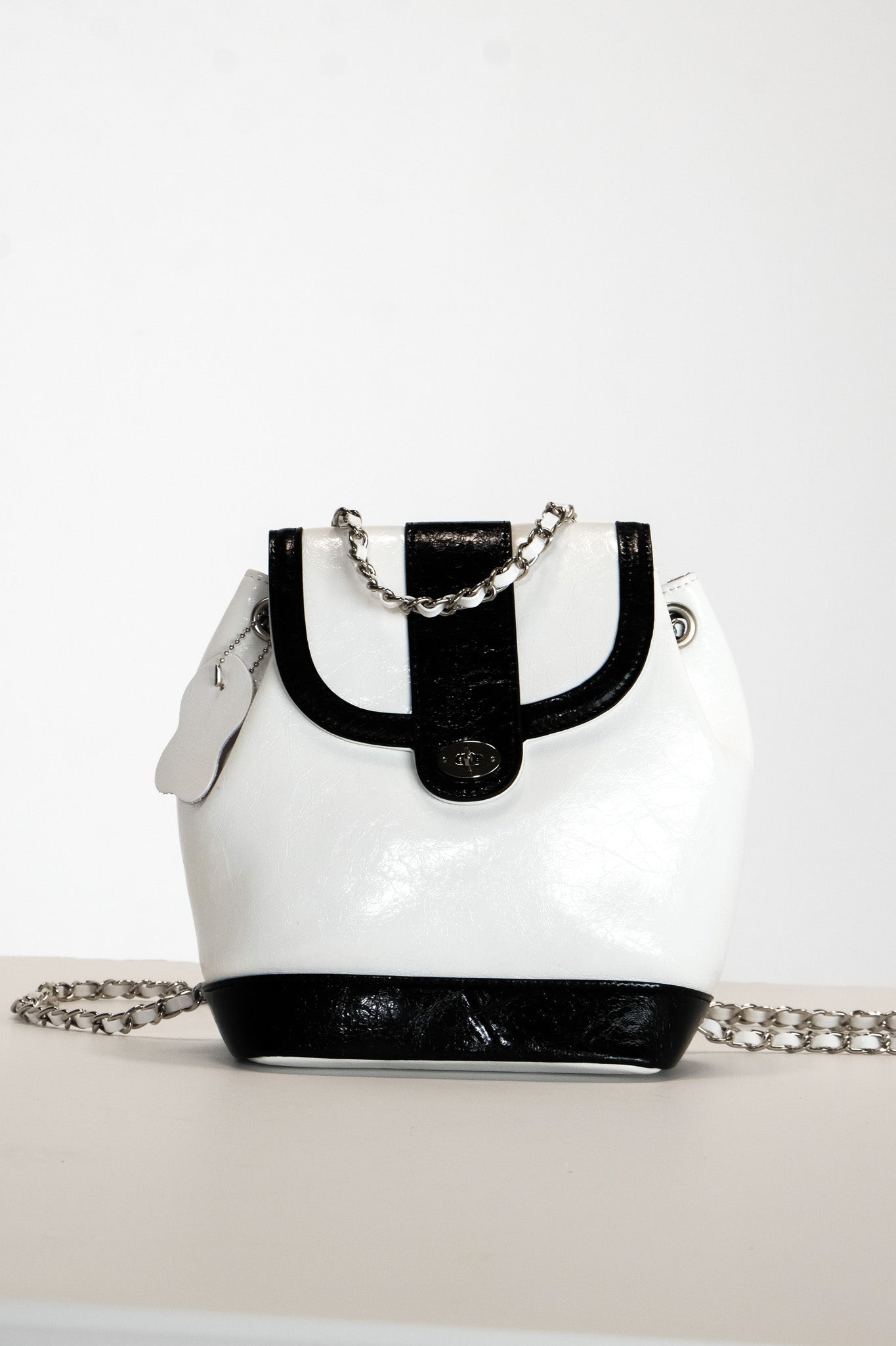 M055 / Saddle Backpack