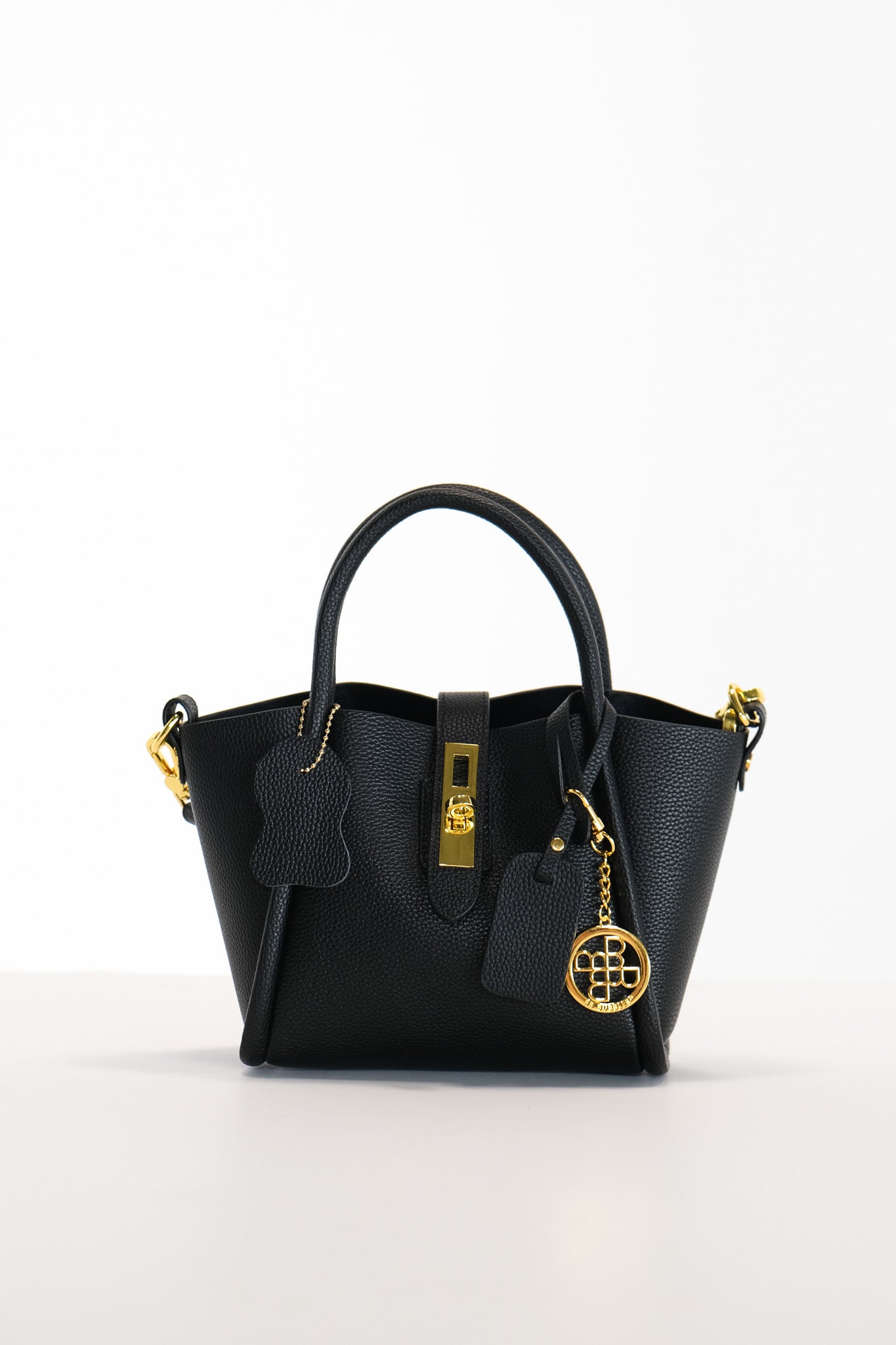 M065 / Trapeze Buckle Tote