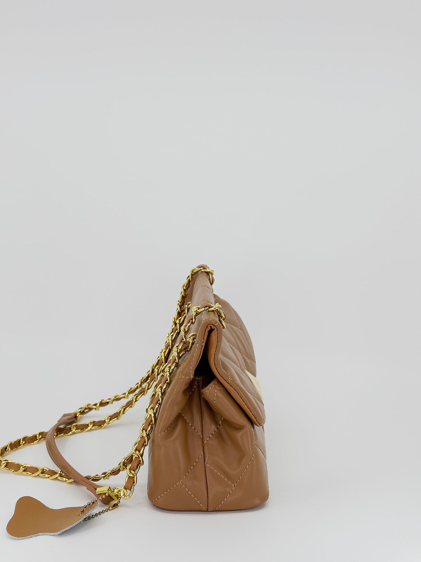 M018 /  Chained Flap Bag