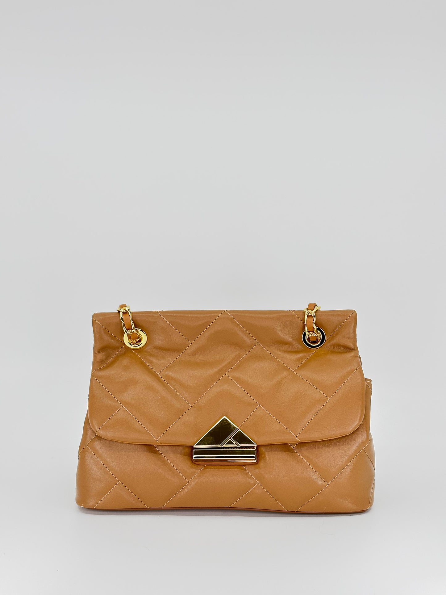 M018 /  Chained Flap Bag