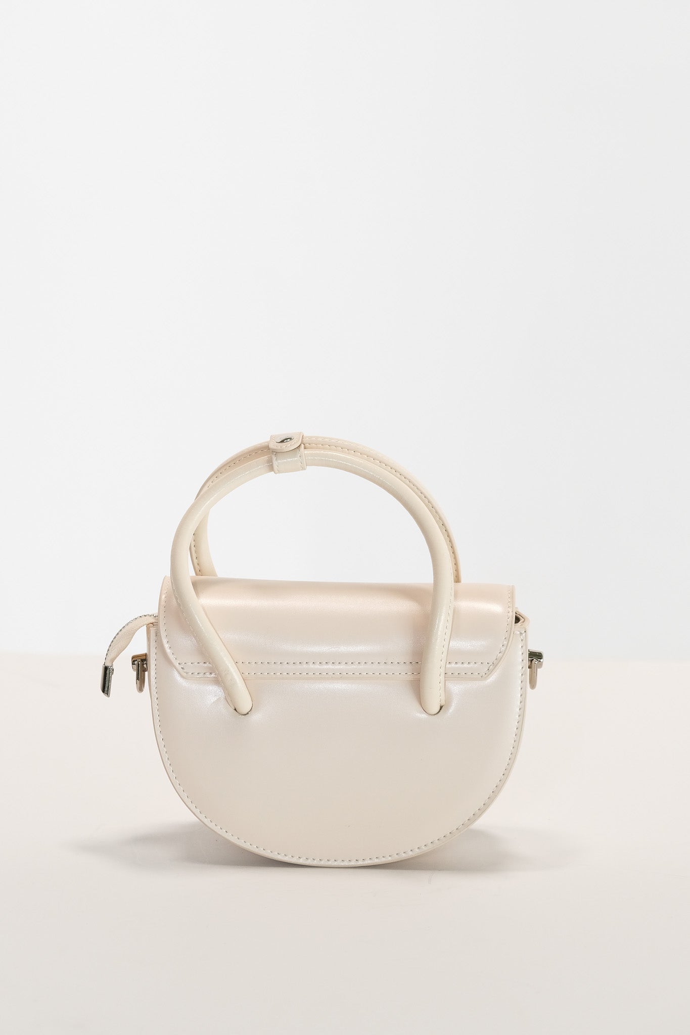 S023 / Half Moon Saddle Bag