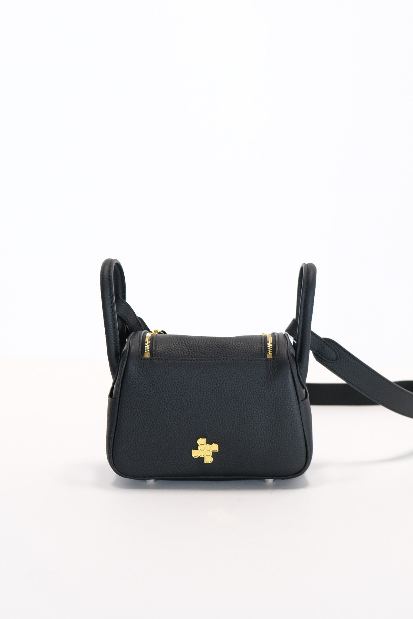 S033 / Crossbody Saddle Bag