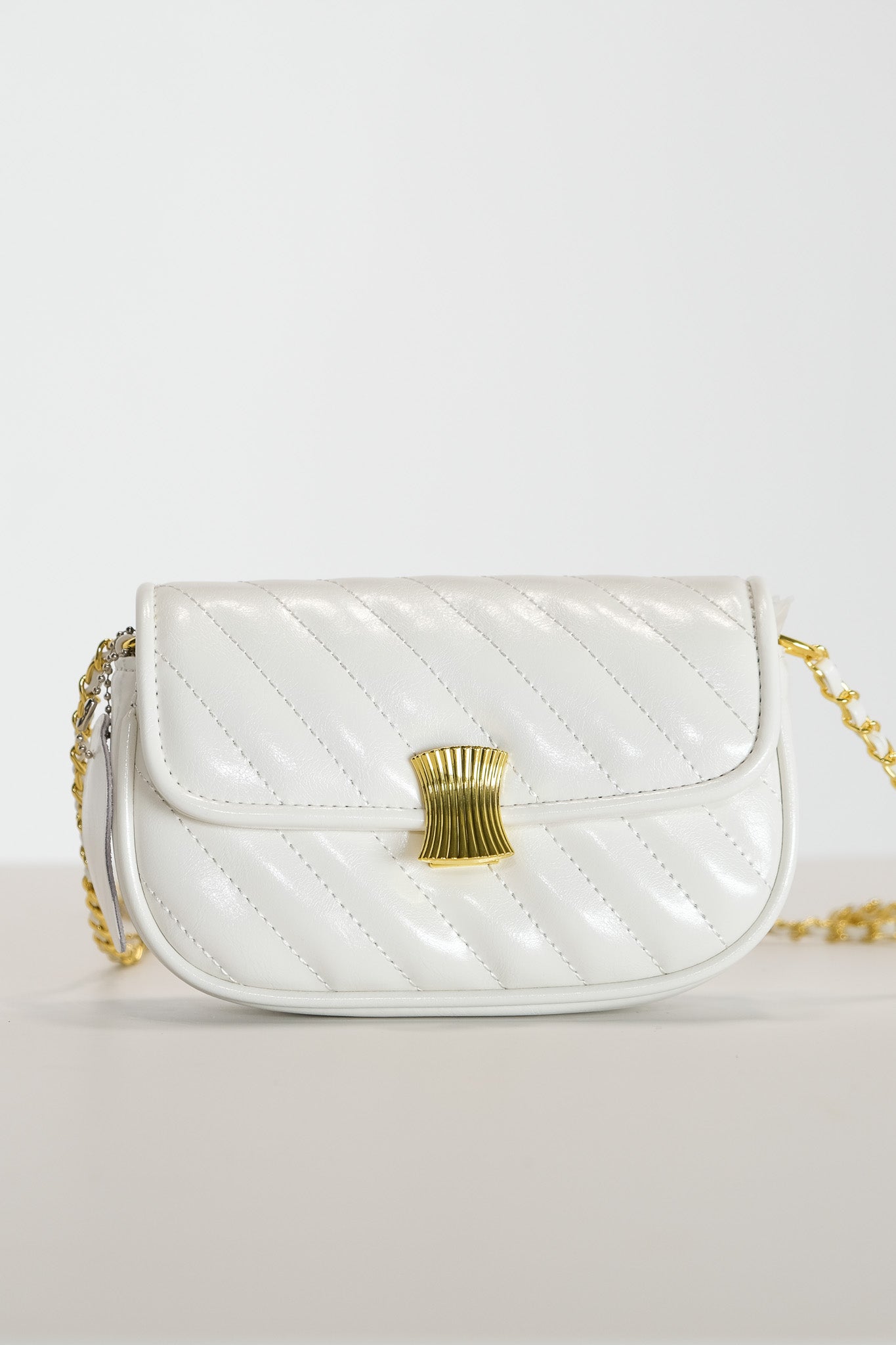 S050 / Twist-Quilted Bag