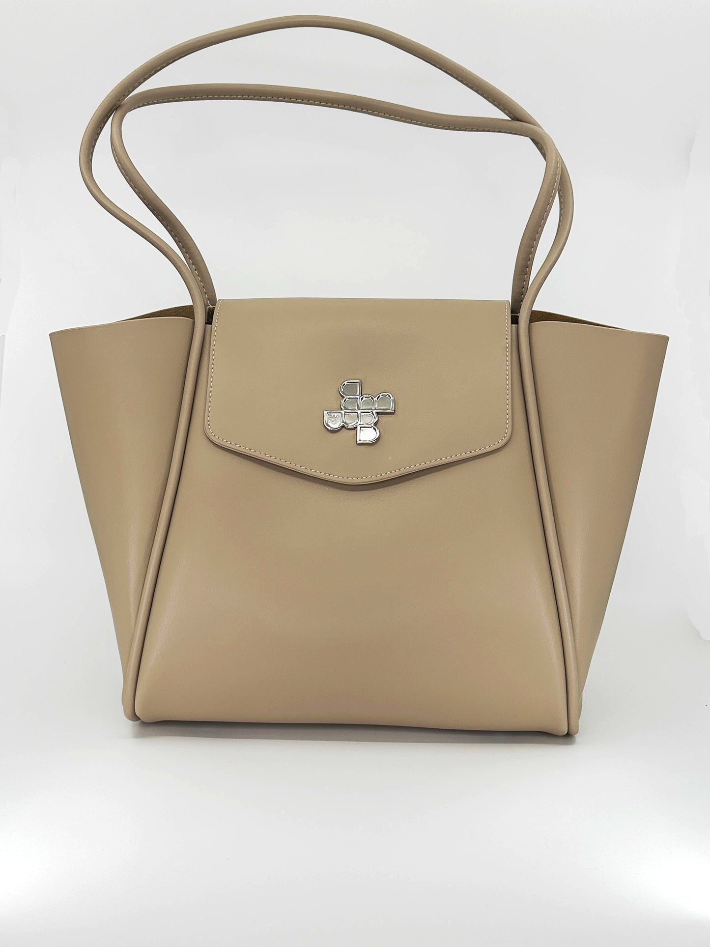 XL022 / Shopper Tote in Mocha