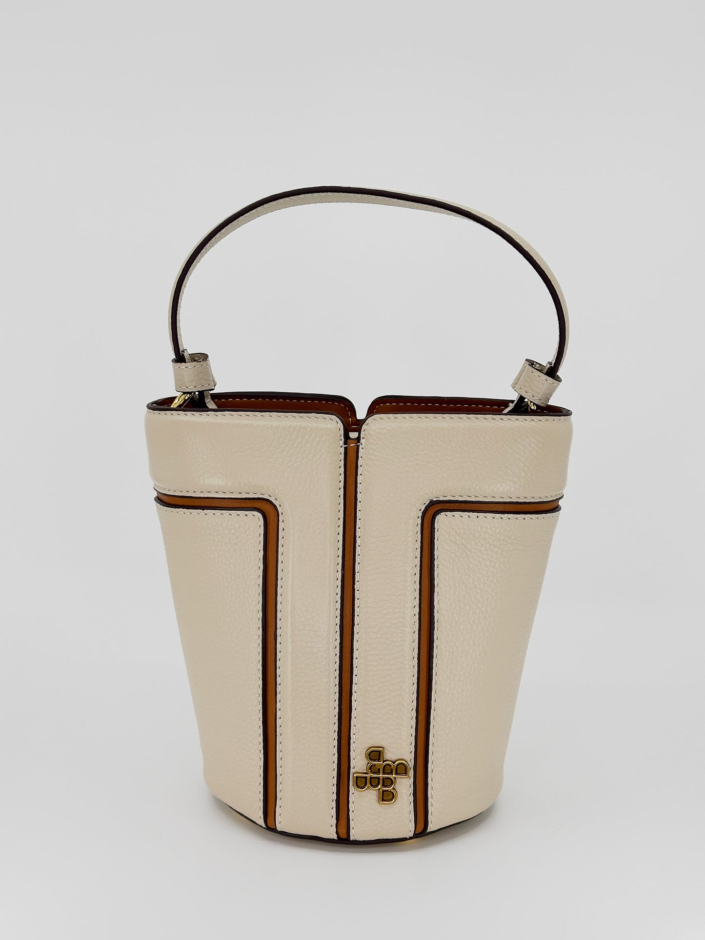 M019 / Tote in Cream with Cognac