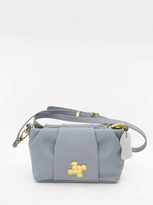 S039 / Layer Purse in Pale Blue