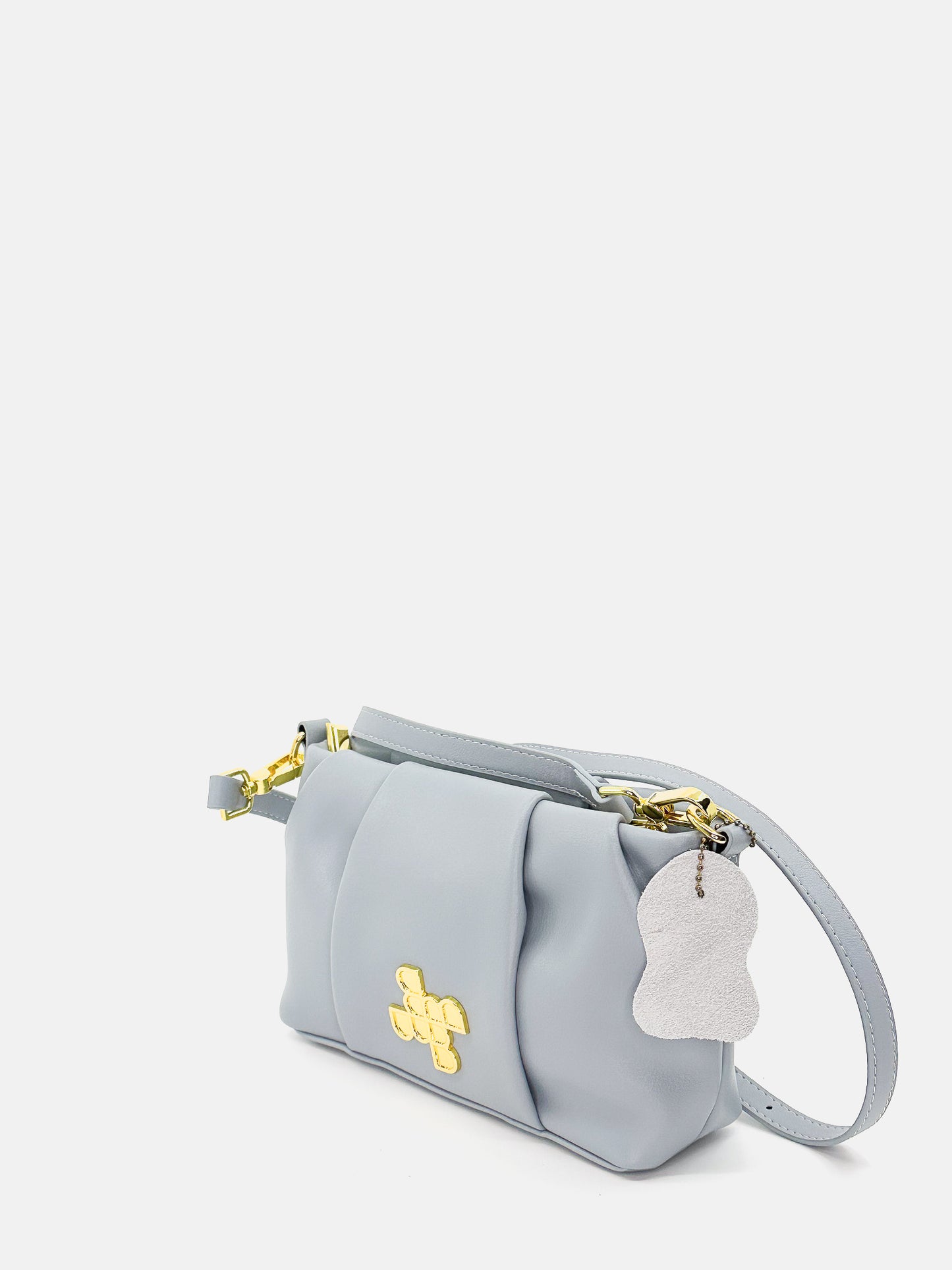 S039 / Layer Purse in Pale Blue