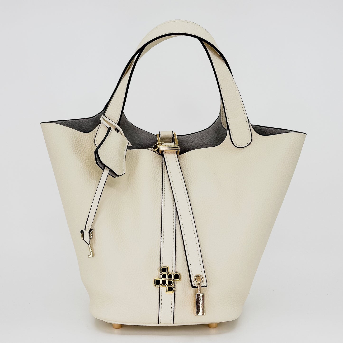 L062 / Padlock Tote